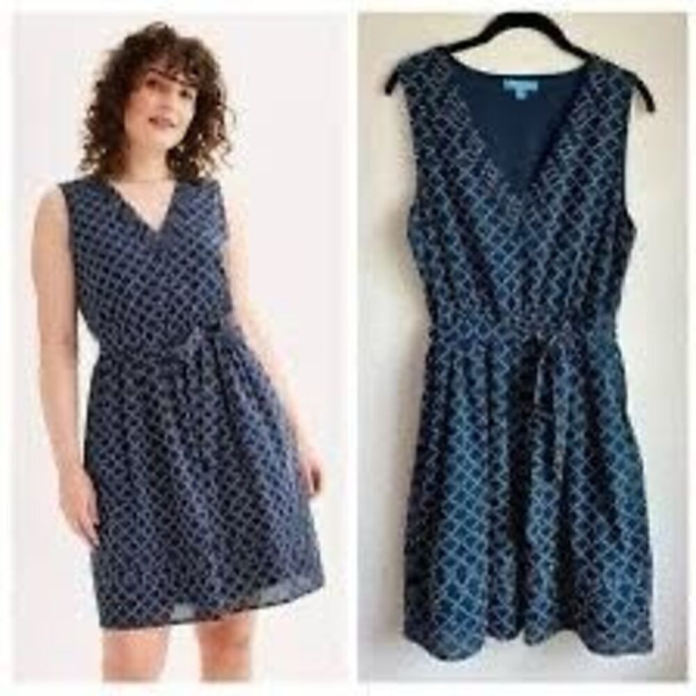 Draper James Women’s Size XS Sleeveless V Neck Belted Dress Navy Blue Fit Flare